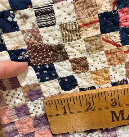 Amazing 9040 plus Blocks, One Patch 3/4 Inch Blocks Patchwork Quilt