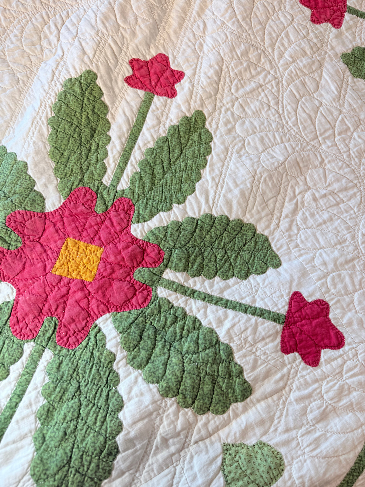 Virginia Rose Appliqué Quilt