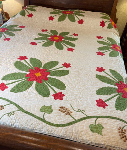 Virginia Rose Appliqué Quilt