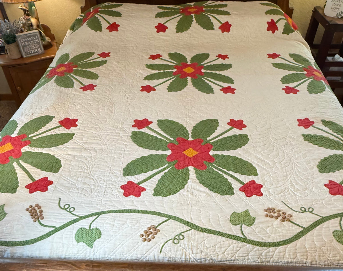 Virginia Rose Appliqué Quilt