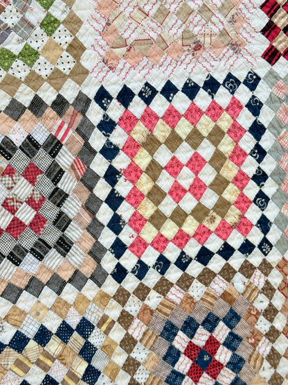 Amazing 9040 plus Blocks, One Patch 3/4 Inch Blocks Patchwork Quilt