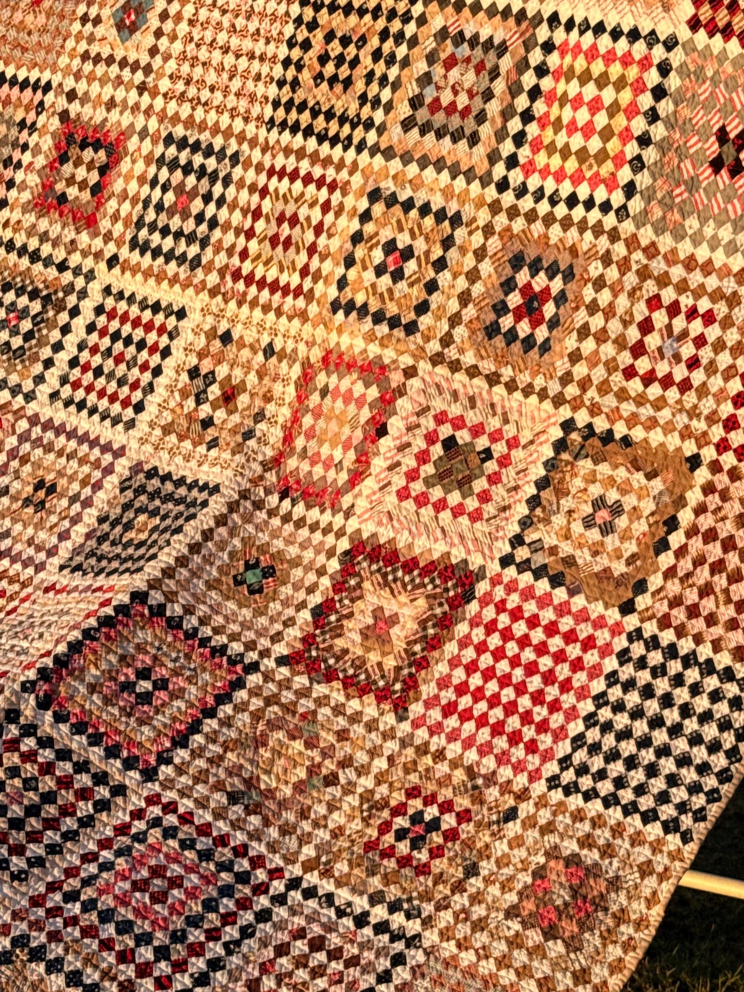 Amazing 9040 plus Blocks, One Patch 3/4 Inch Blocks Patchwork Quilt