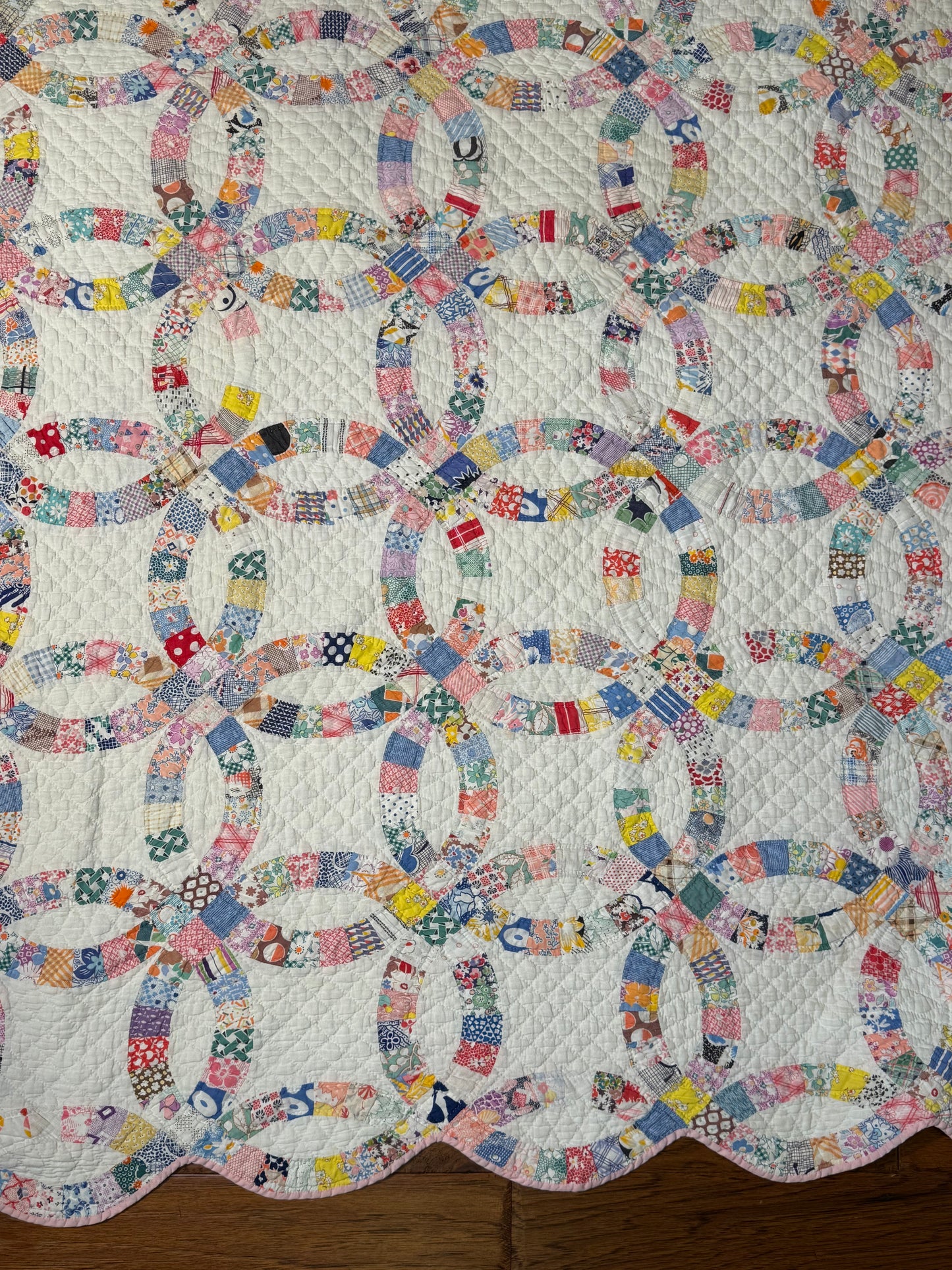 Small Scale Double Wedding Ring Quilt