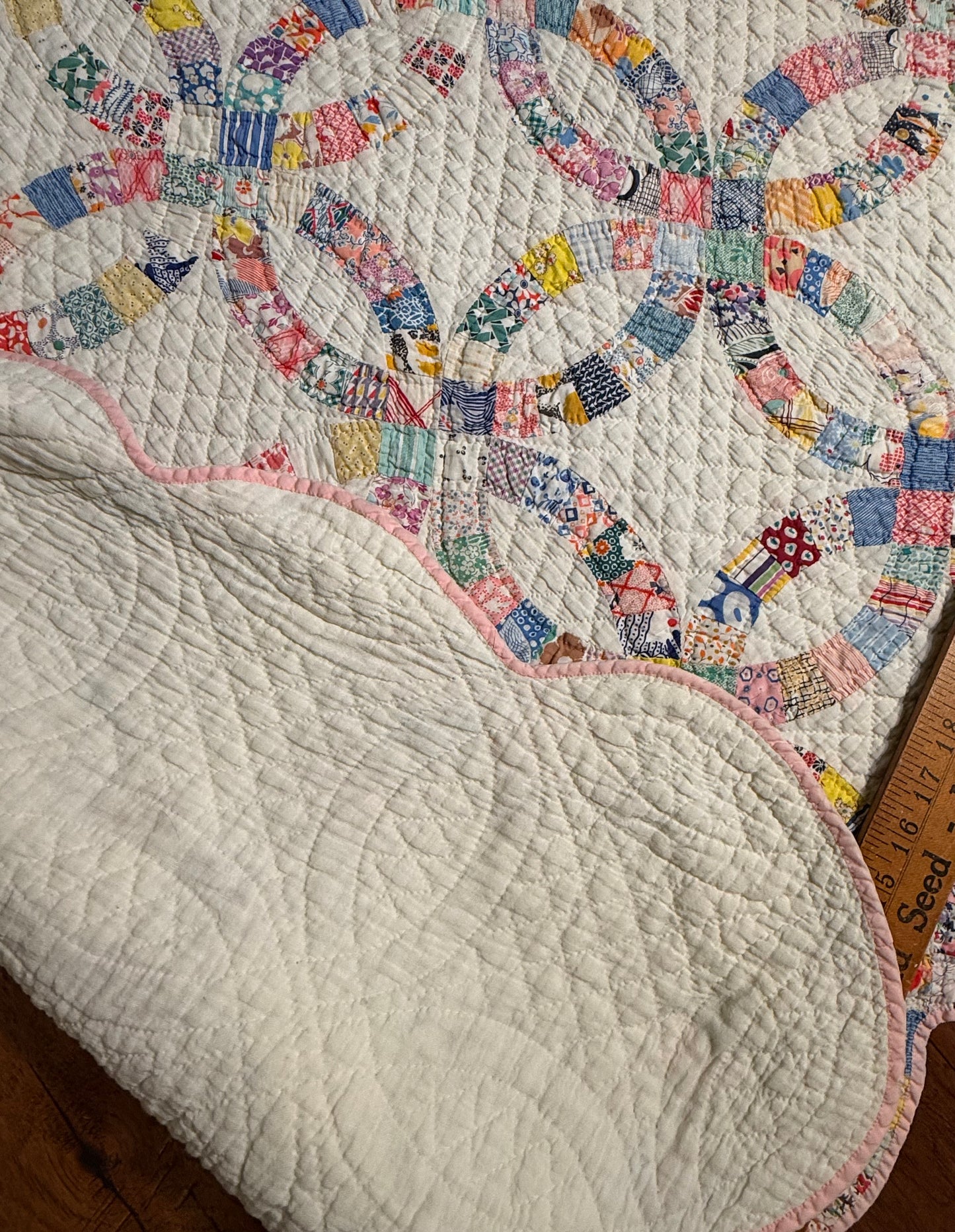 Small Scale Double Wedding Ring Quilt