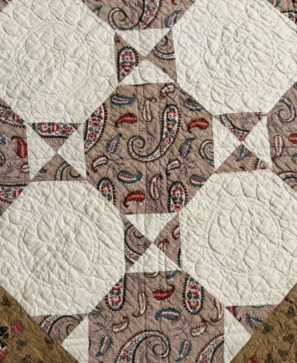 A Standout Chintz Octagons Quilt with Border