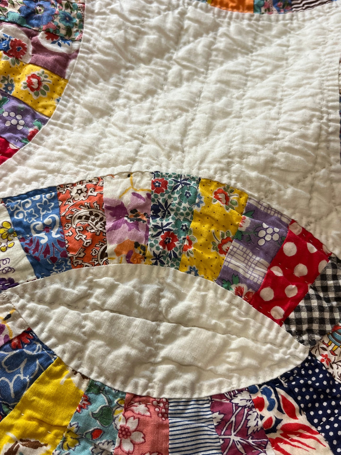Scrappy Double Wedding Ring Quilt
