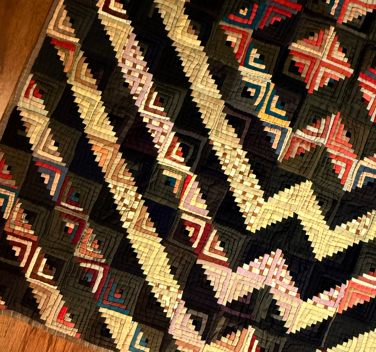 Outstanding Miniature Scale Unique Pattern Log Cabin Quilt