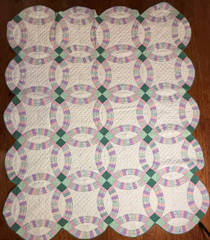 Double Wedding Ring Quilt