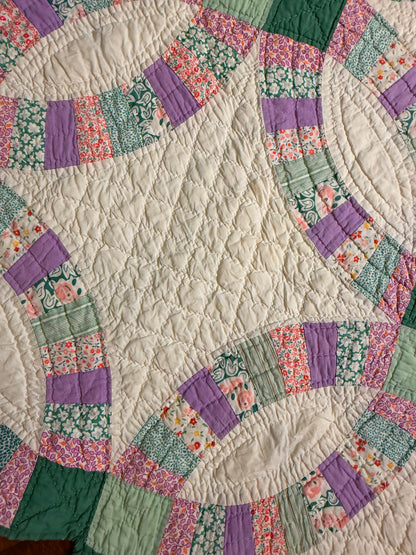 Double Wedding Ring Quilt
