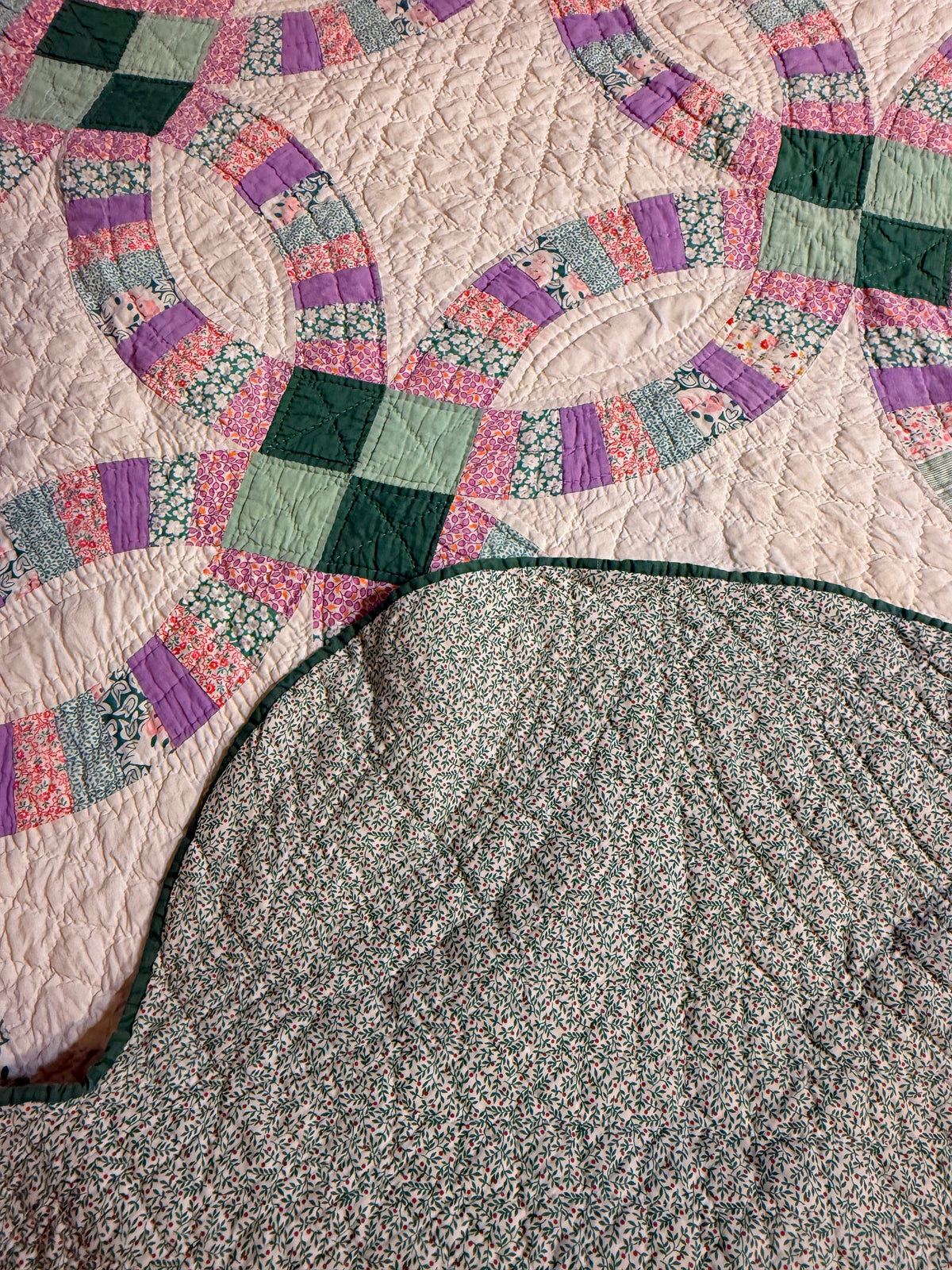 Double Wedding Ring Quilt
