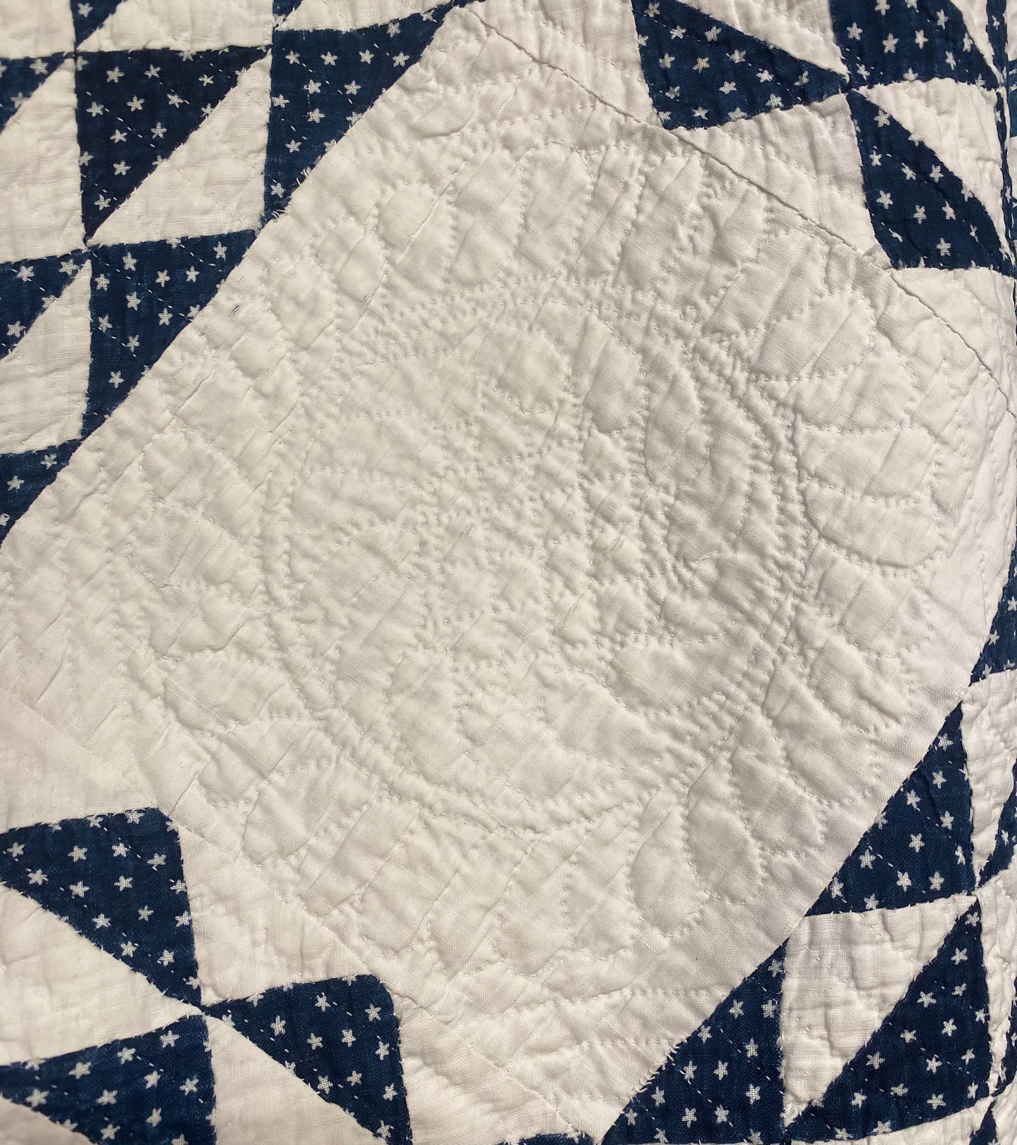 Blue and White Ocean Waves with Sawtooth Border Quilt