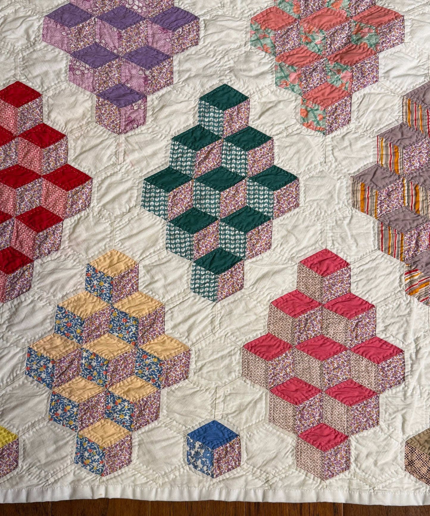 Graphic Tumbling Blocks of Cubes Quilt