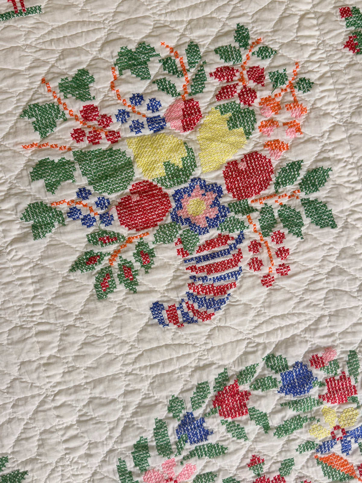 Baltimore Brides Vintage Quilt- Dated 1982 with makers name