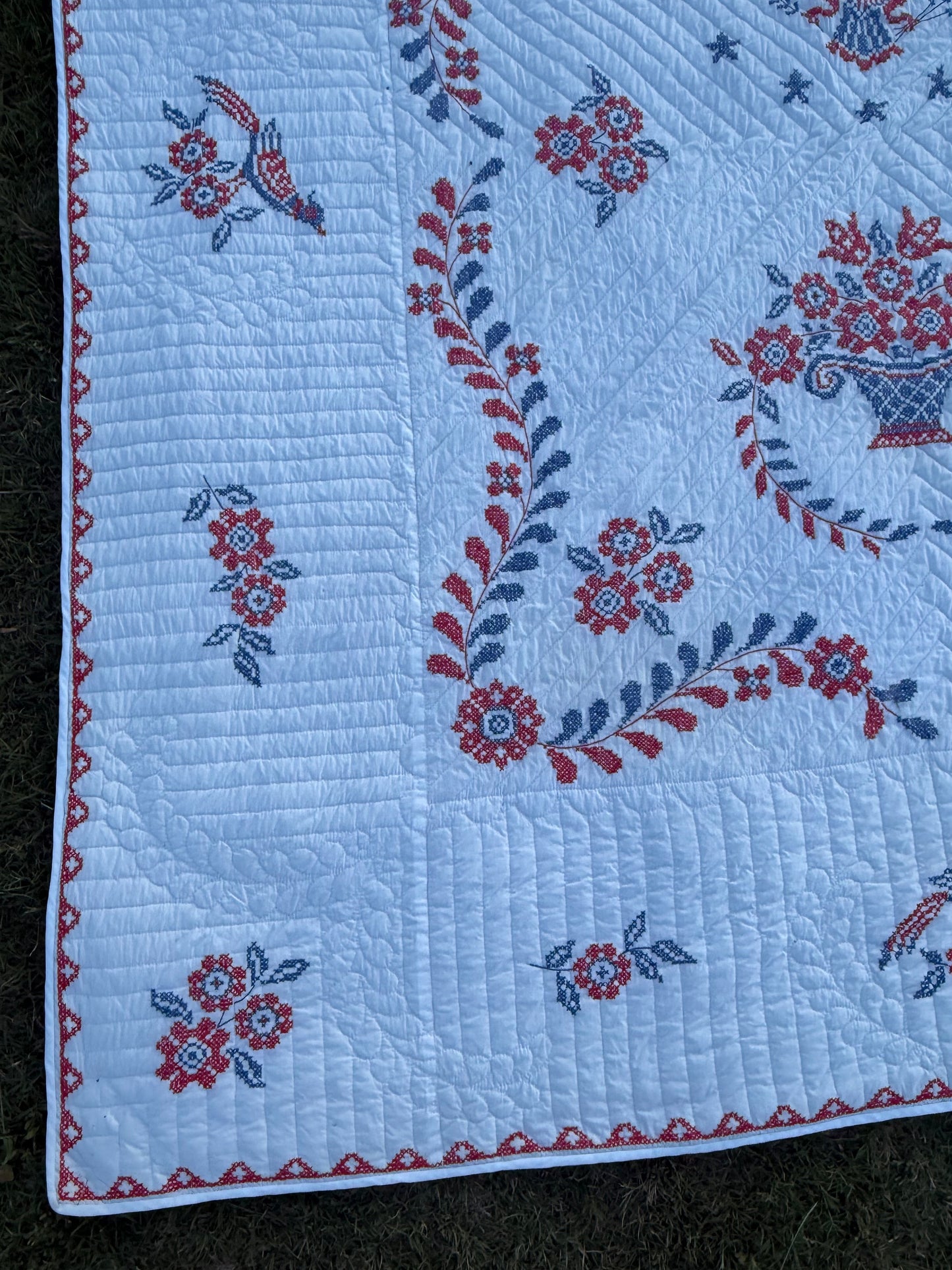 Vintage Americana Eagle Bicentennial Quilt