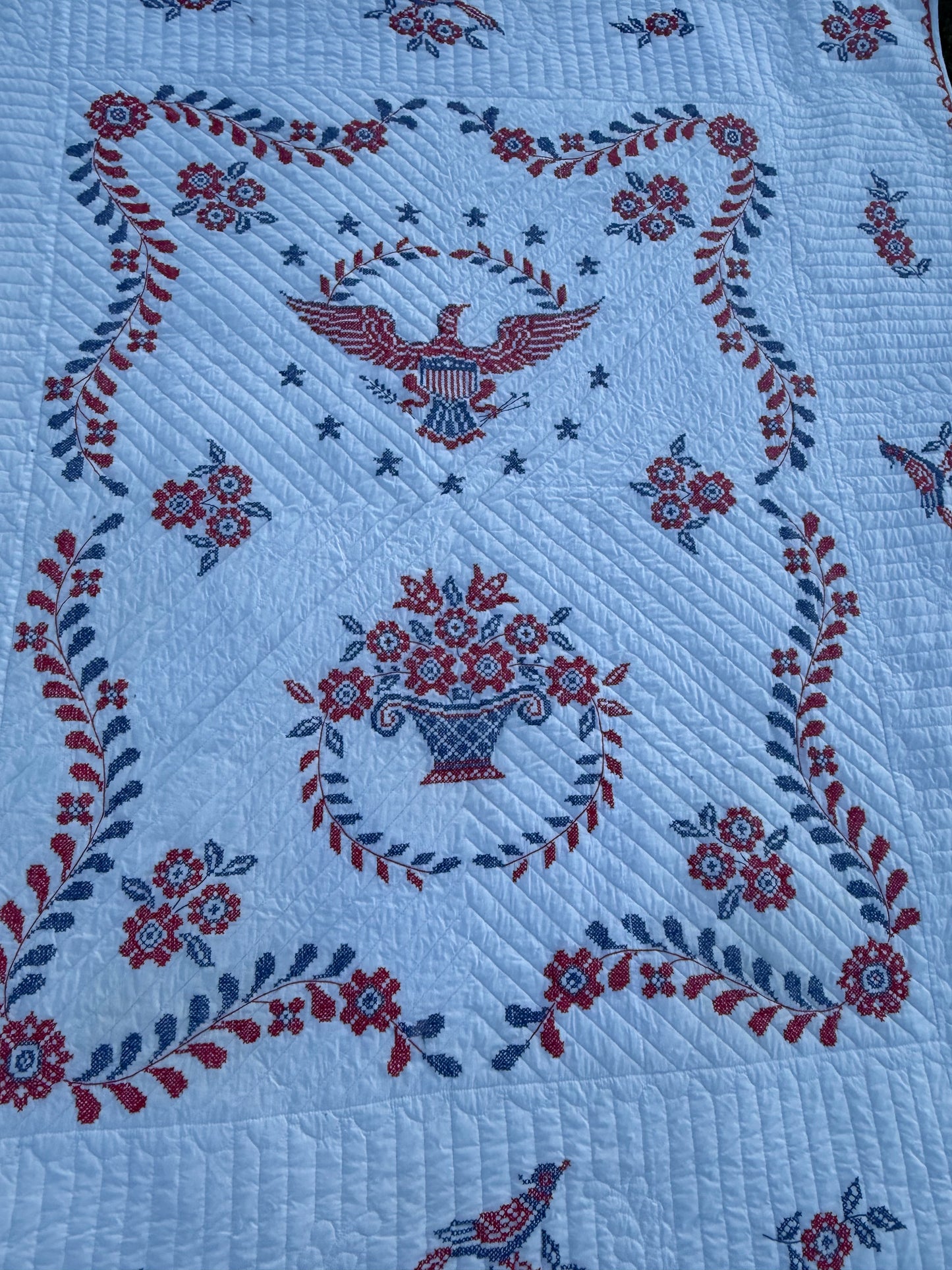 Vintage Americana Eagle Bicentennial Quilt
