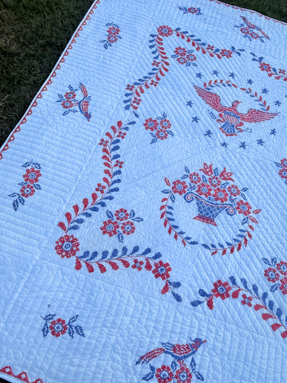 Vintage Americana Eagle Bicentennial Quilt