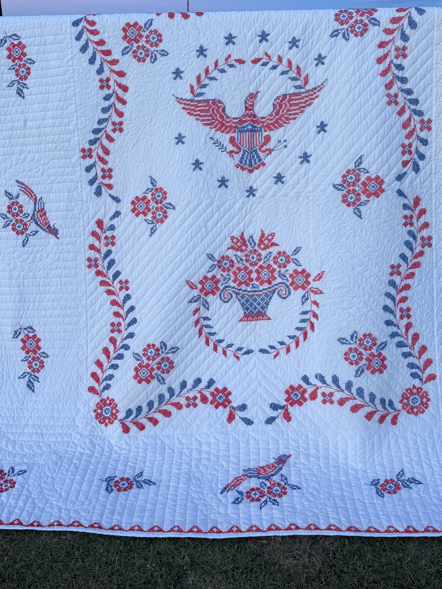 Vintage Americana Eagle Bicentennial Quilt