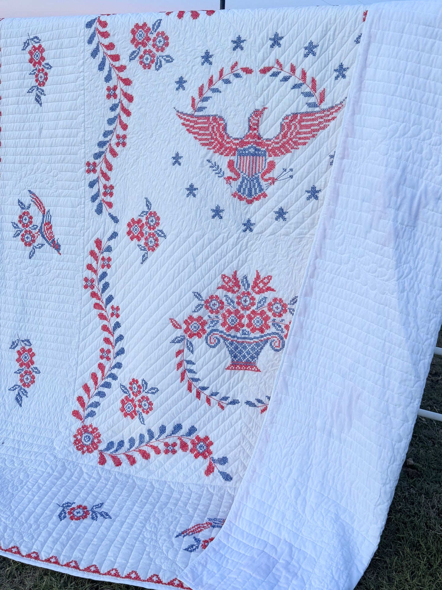 Vintage Americana Eagle Bicentennial Quilt