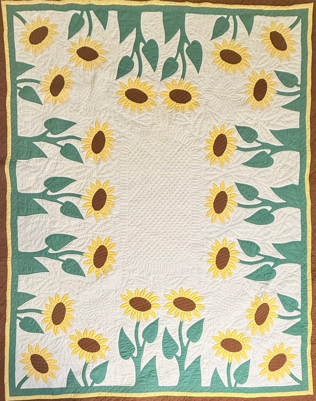Amazing Sunflower Appliqué Quilt- A Mountain Mist Pattern