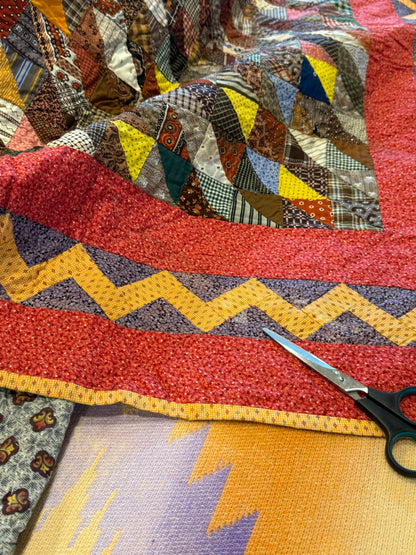 Outstanding Half Square Triangles 4 Block Early Quilt with Zig Zag Border