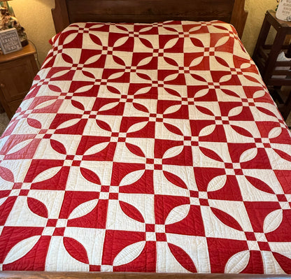 Red and White Rose Dream Quilt