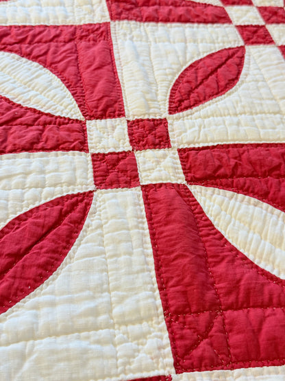 Red and White Rose Dream Quilt