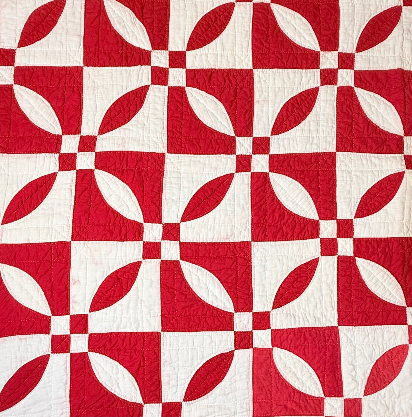 Red and White Rose Dream Quilt