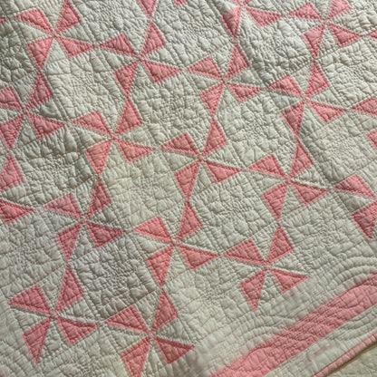 Pinwheels Pinks Crib Quilt