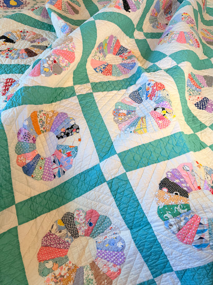 Dresden Plate Quilt