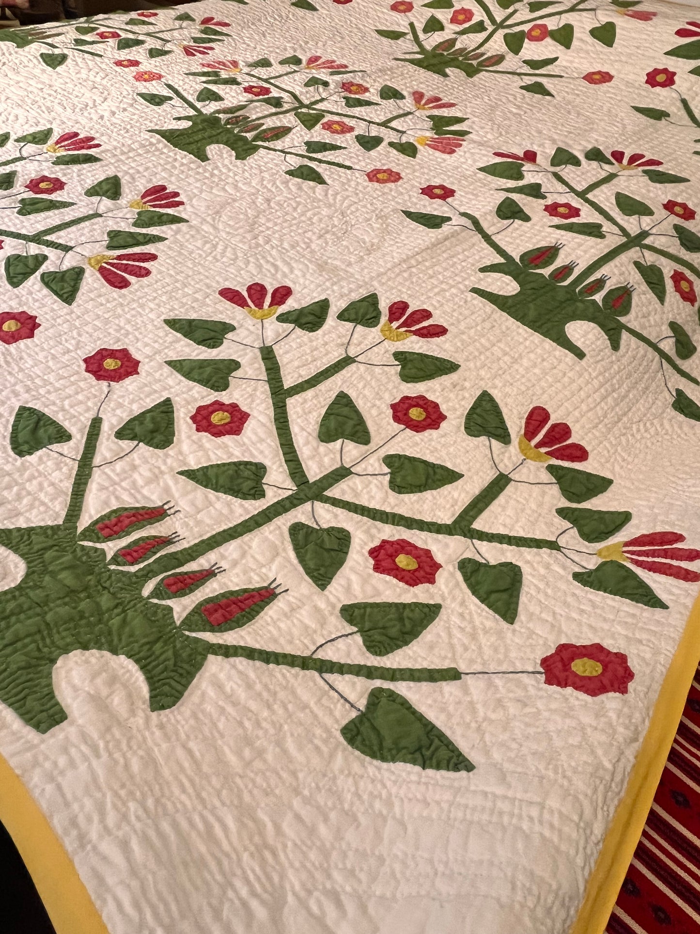Unique Folk Art Pot of Flowers Quilt