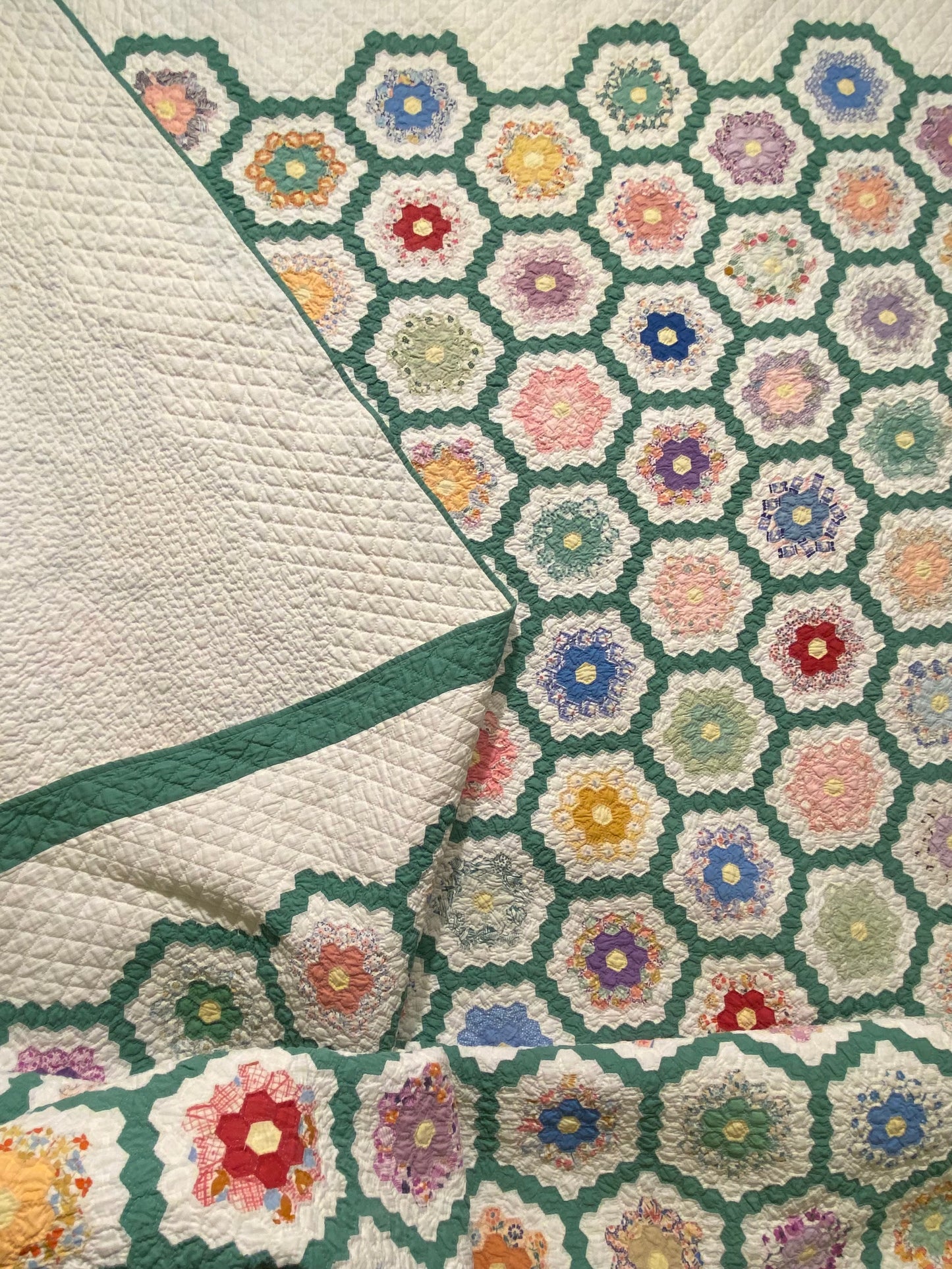 Flower Garden of Miniature Sized Hexagons Quilt