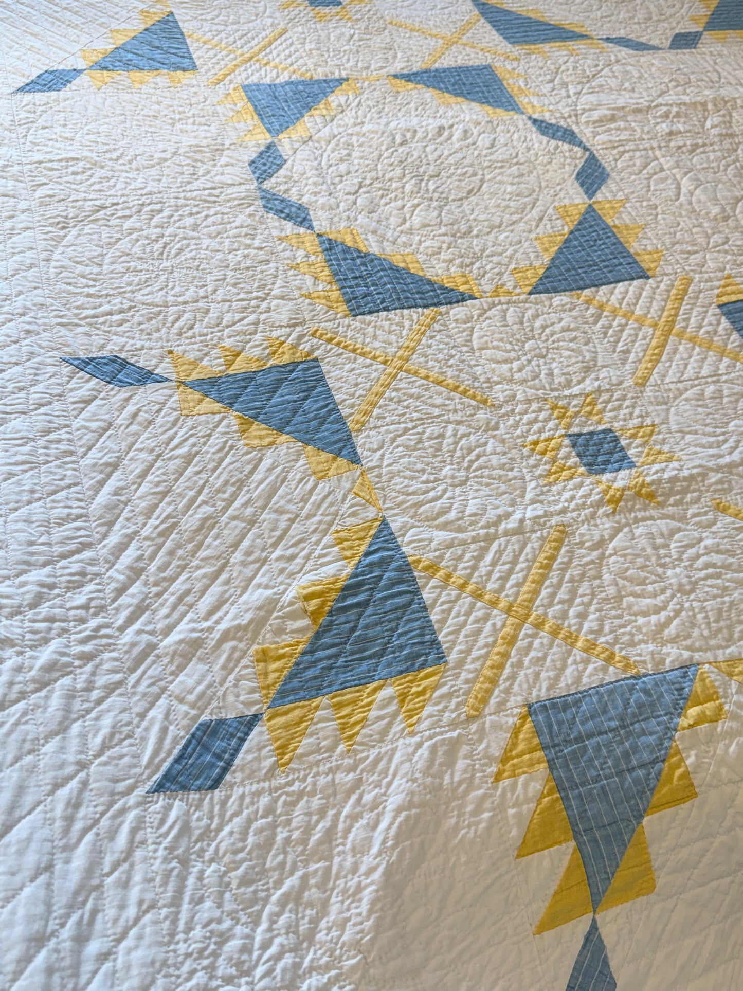 Fine Unique Feathered Stars with Mini Stars Quilt