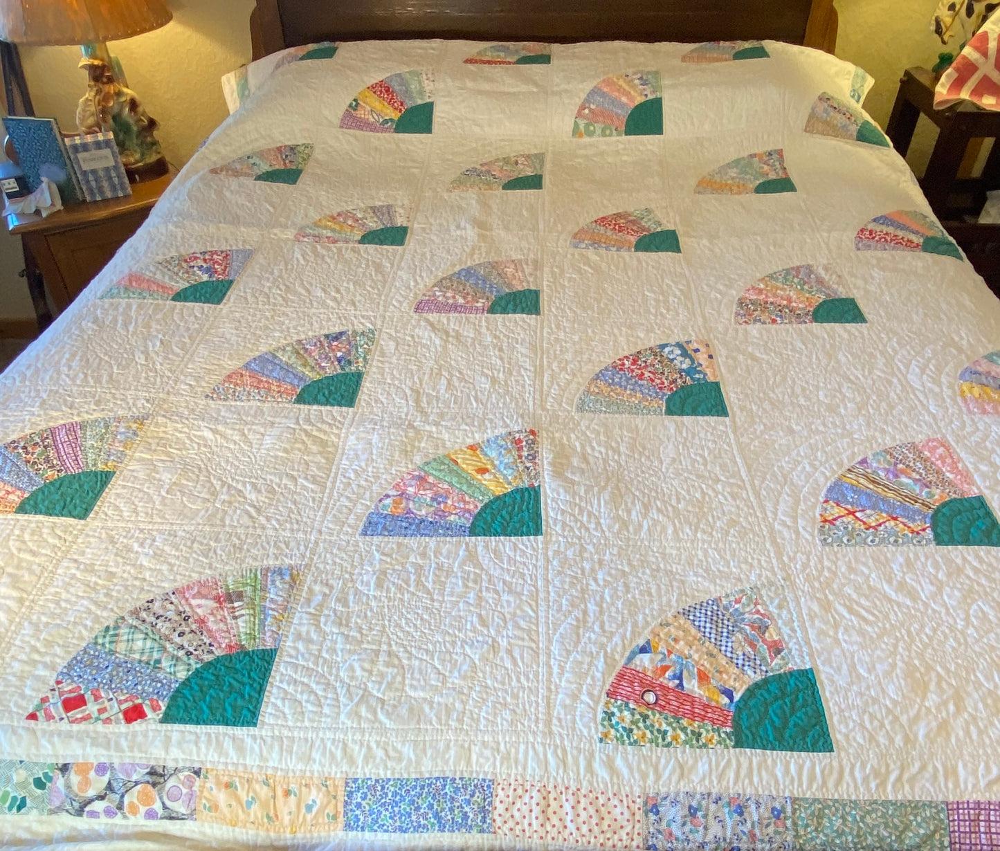 Grannies Fan Quilt with Strip Bar Colorful Border