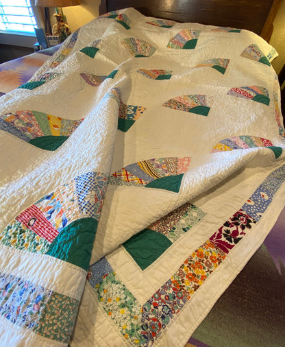 Grannies Fan Quilt with Strip Bar Colorful Border