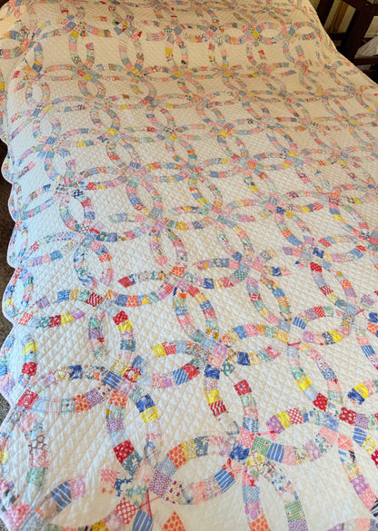 Small Scale Double Wedding Ring Quilt