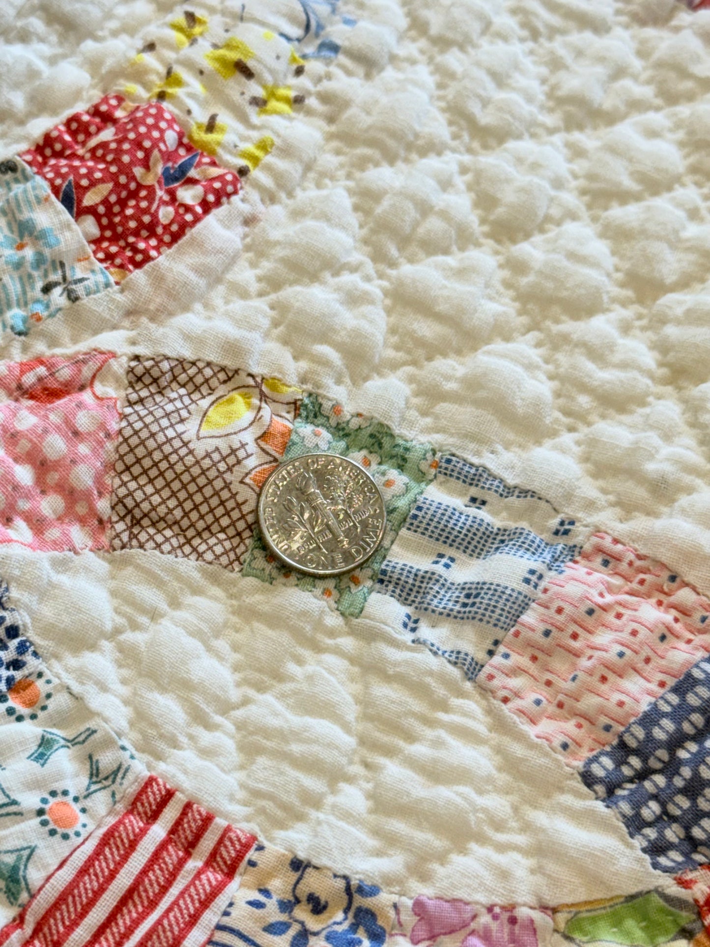 Small Scale Double Wedding Ring Quilt