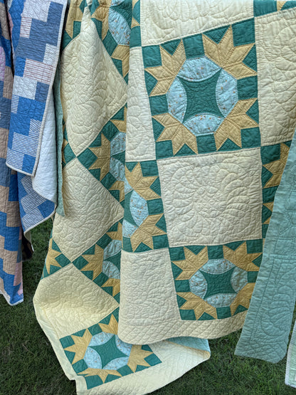 Hands All Around Quilt