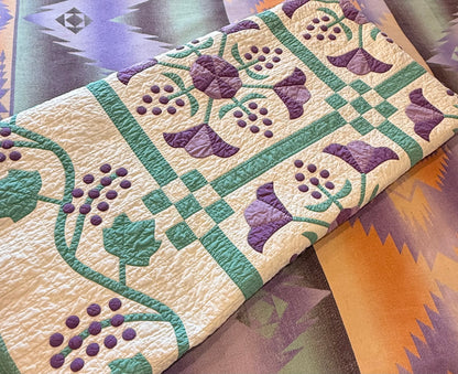 Delightful 9 Block Honeysuckle Quilt
