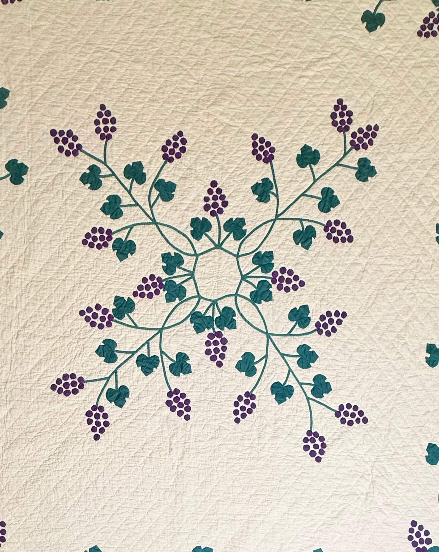 Medallion Vineyard of Grapes Appliqué Quilt