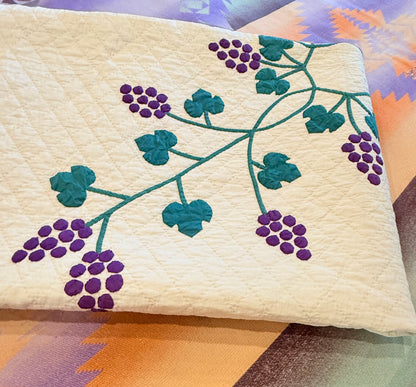 Medallion Vineyard of Grapes Appliqué Quilt