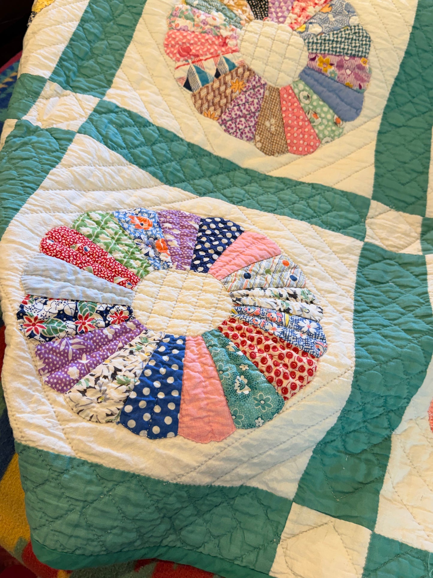 Dresden Plate Quilt