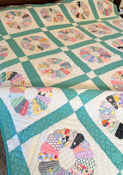 Dresden Plate Quilt