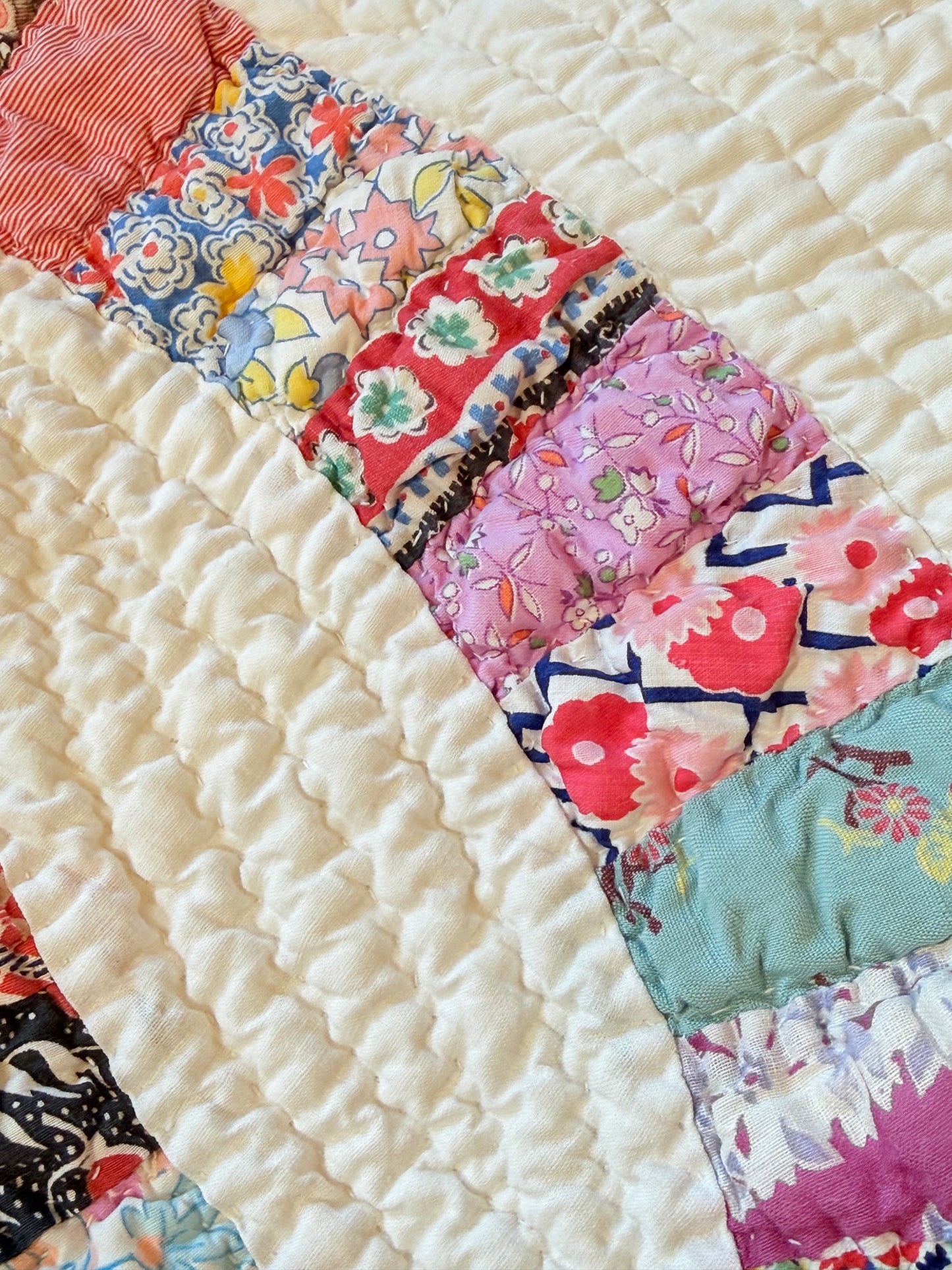 Sweet Double Wedding Ring Quilt
