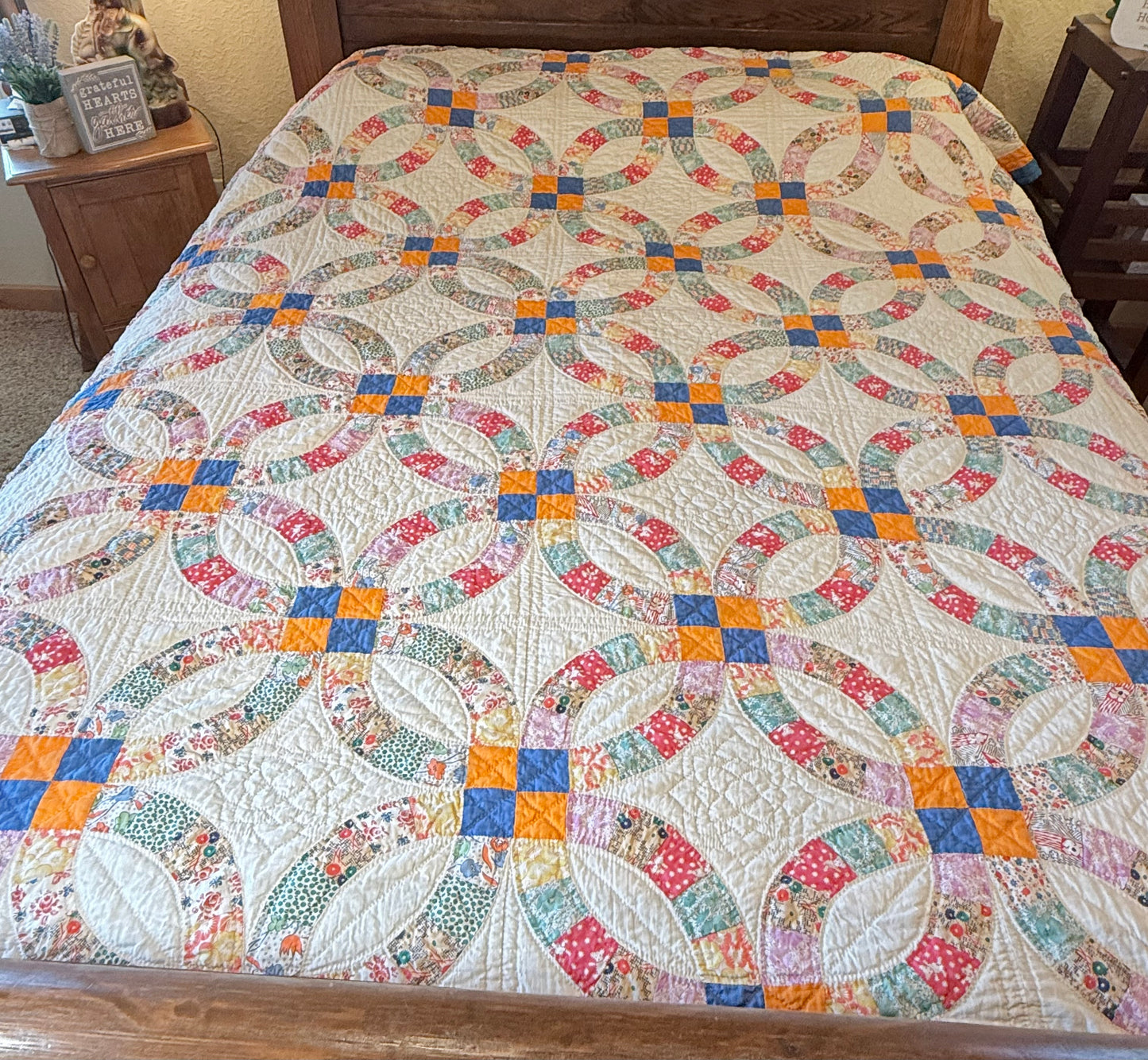 Colorful Double Wedding Ring Quilt