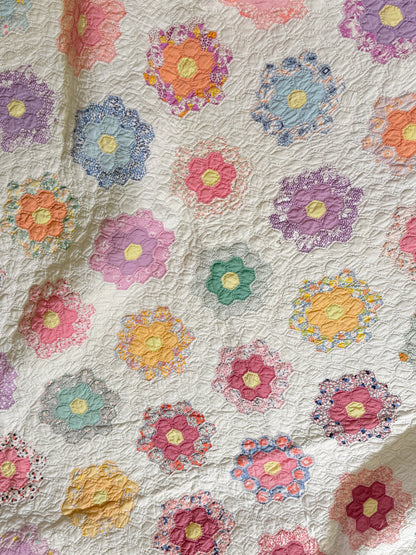 Small Scale Flower Garden Quilt with Border