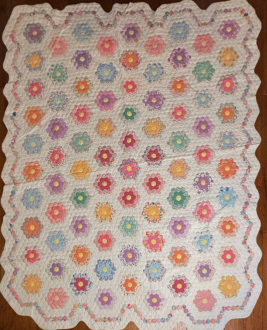 Small Scale Flower Garden Quilt with Border
