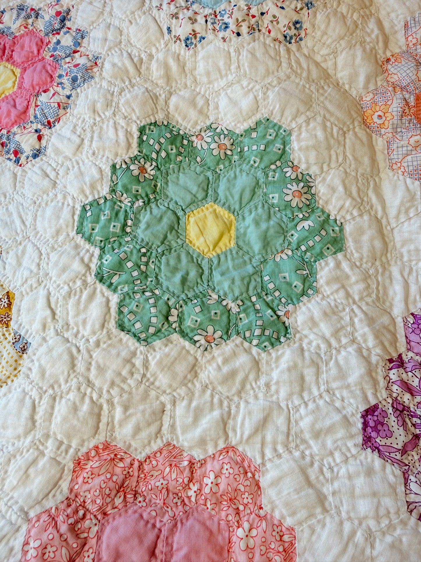 Small Scale Flower Garden Quilt with Border