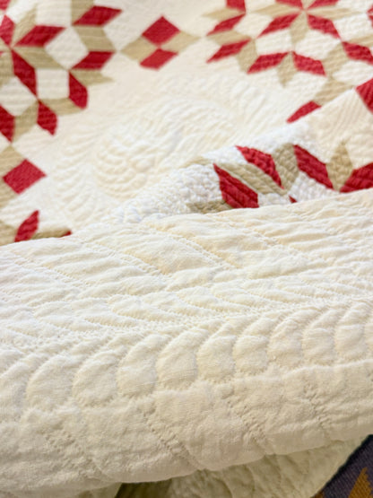 Outstanding Carpenters Wheel Quilt