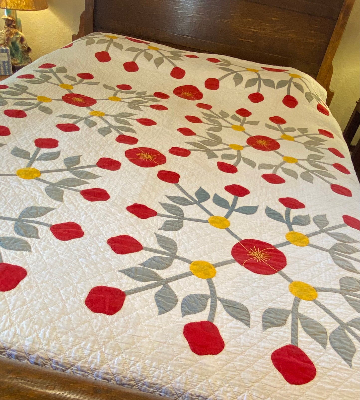 Early Rose and Tulips Quilt