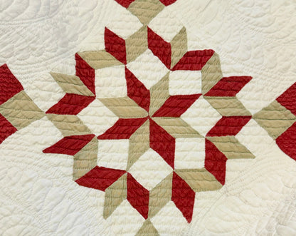 Outstanding Carpenters Wheel Quilt